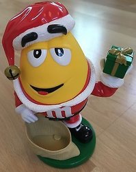 MM-Spender-Weihnachtsmann-Sammelfigur.jpg