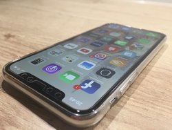 iphonex1.jpeg