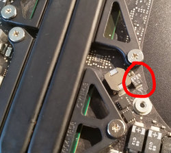 macbook pro 1.jpg macbook pro 1.jpg