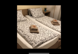 831FAB85-6389-4DE4-B40A-7F06EBDFF696.png
