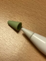 Apple_Pen_Spitze.jpg