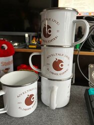 AT-Becher.jpeg AT-Becher.jpeg