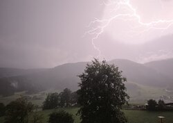 5690D8F9-D68B-48C2-B806-3DA456E16AEF.jpeg