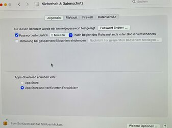 MacBook.jpeg