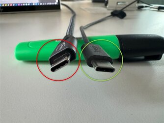USB-C.-Stecker.jpg