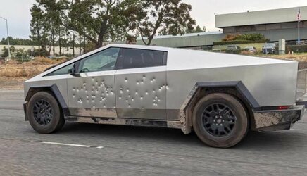 tesla-cybertruck-einschuss-loecher-740x425.jpg