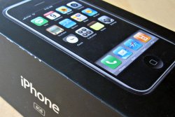 iphoneverpackung.jpg