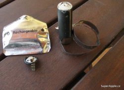 apple-battery-undressed.jpg