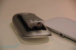mobee-magic-charger-dsc4420-engadget.jpg