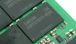 Samsung-SSD-830-NAND.jpg