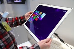20inch-tablet_theverge.jpg