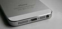 iphone-lightning_flickr.jpg