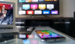 apple-tv-iphone_flickr.jpg