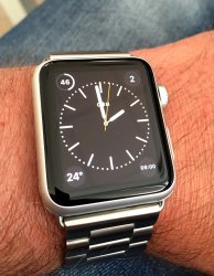 watch01.jpg