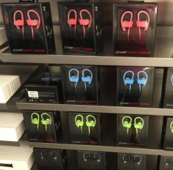 powerbeats2-wireless-applewatch.jpg