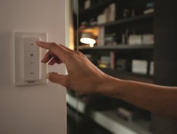 20150825_Philips_Hue_WDK_Wandschalter.jpg