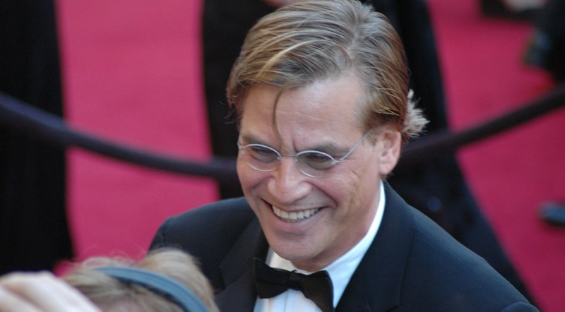 Steve-Jobs-Film: Aaron Sorkin wehrt sich gegen Tim Cooks Vorwurf, opportunistisch zu handeln