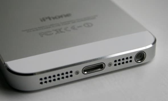 iPhone 5s Lightning Klinke