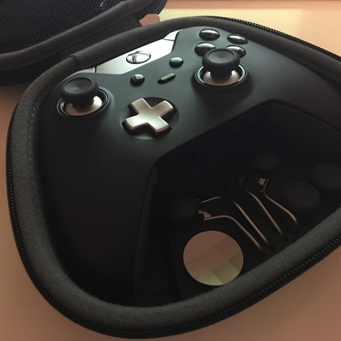 Xbox Elite Controller mit Etui