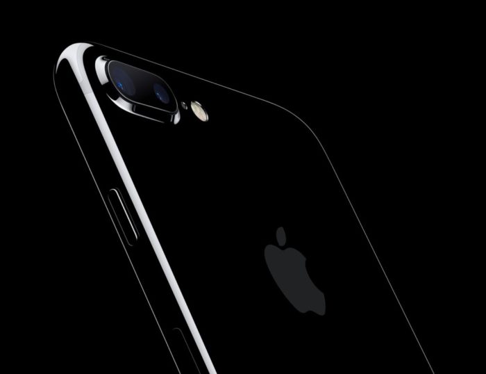 iphone7-gallery1-2016-700x538.jpeg