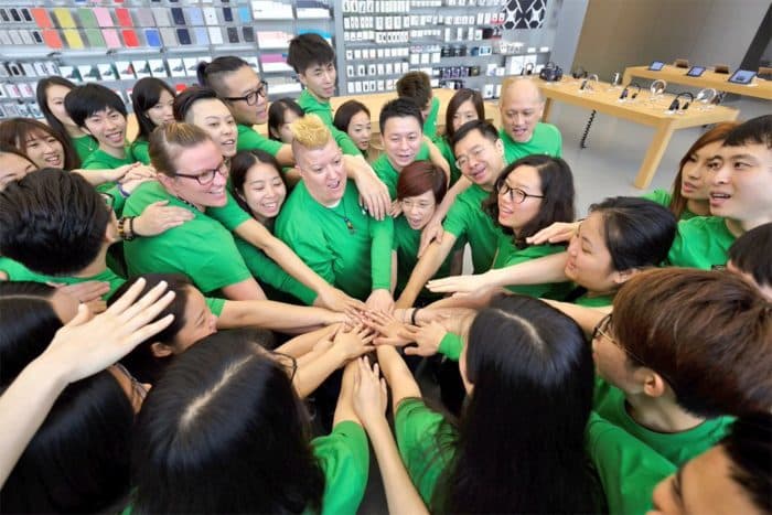 Earth Day T-Shirts Apple-Store-Mitarbeiter