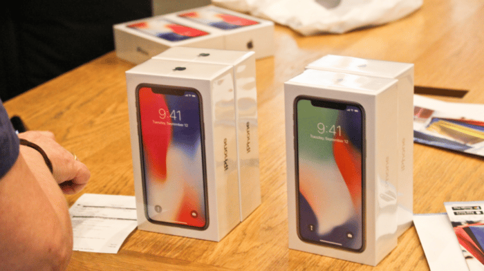 iPhone-X-Release-700x392.png