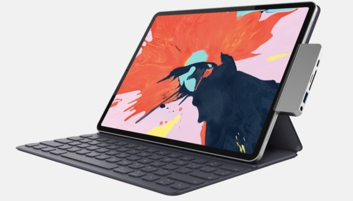 iPad-Pro-USB-C-Hub-Hyper-1-700x400.jpg