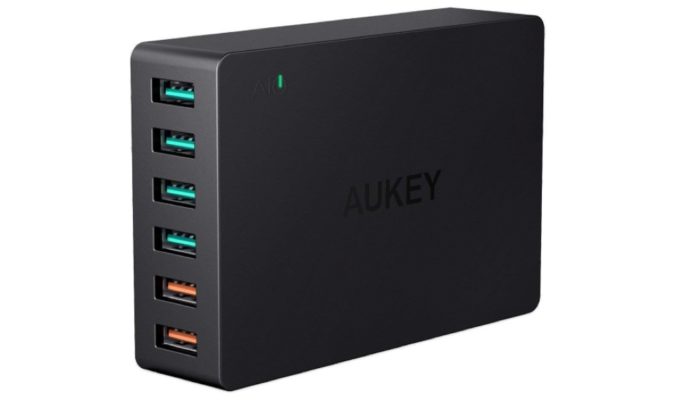 Aukey-Netzteil-6Fach-700x401.jpg