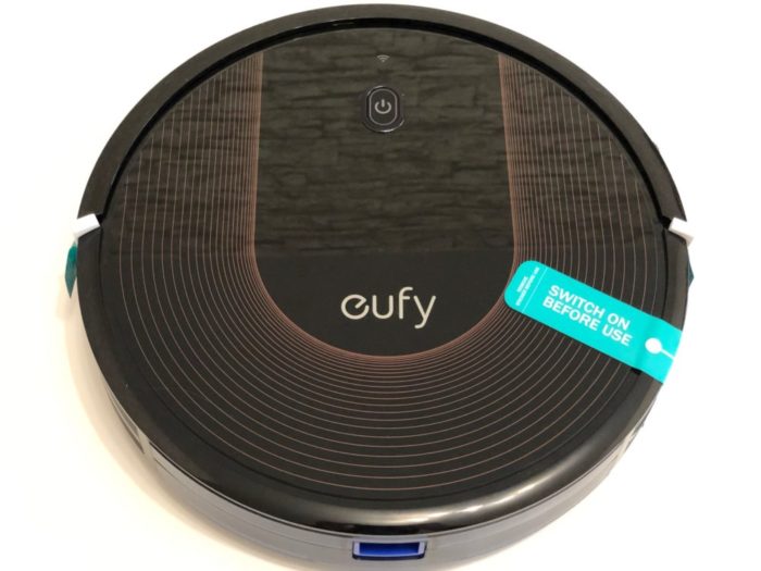 Eufy-RoboVac-30c-4-700x525.jpeg