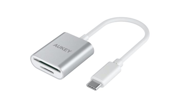 Aukey-USB-C-Cardreader-700x401.jpg