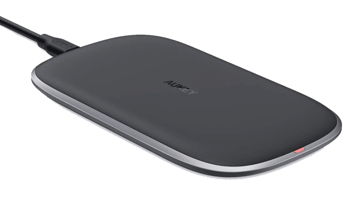 Aukey-USB-C-Ladepad-700x401.png