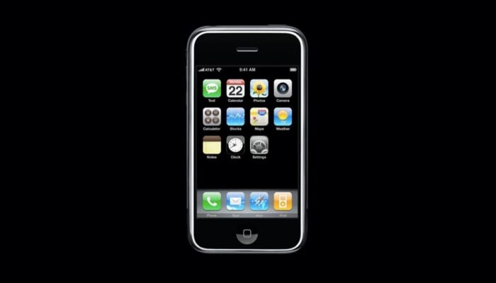 WWDC2020-iPhone-Classic-1-700x400.jpg