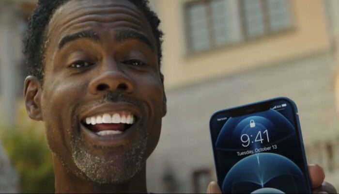 Chris-Rock-iPhone-12-700x400.jpg