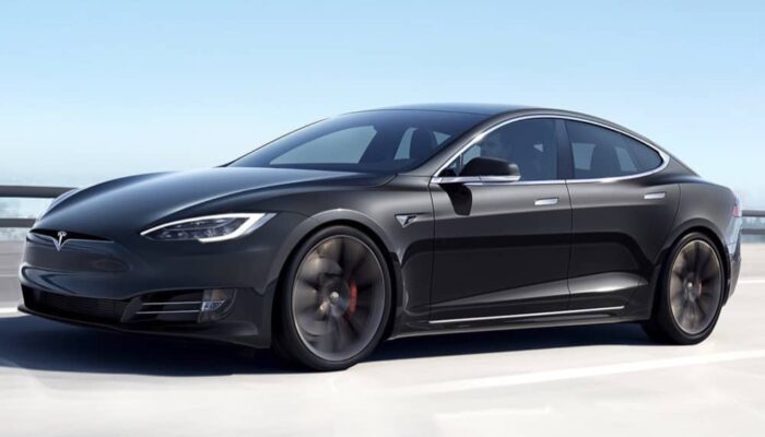 Titan Tesla Tesla App Apple Podcasts Autopilot-Probleme Holiday-Update