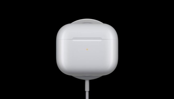 Unleashed-AirPods-3-MagSafe-700x400.jpg