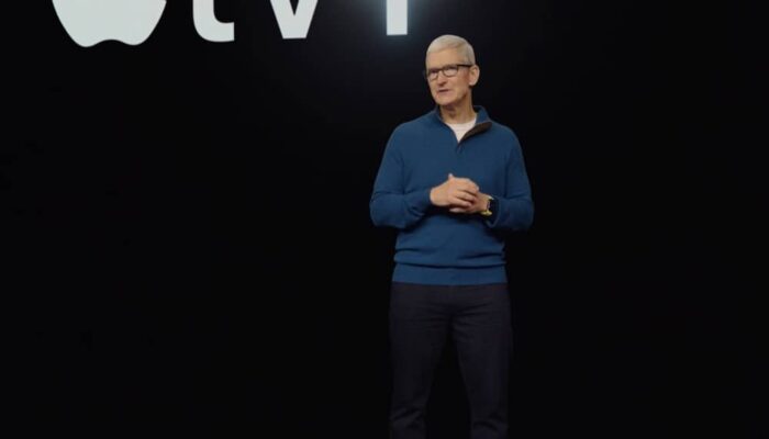 Peek-Performance-Apple-TV-Tim-Cook-2-700x400.jpg