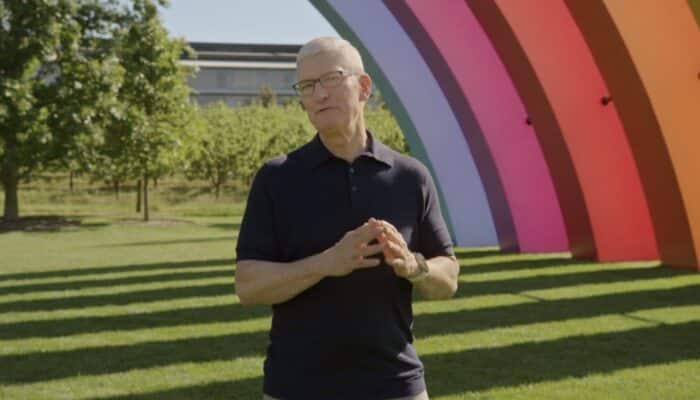 WWDC-2023-Tim-Cook-3-700x400.jpg