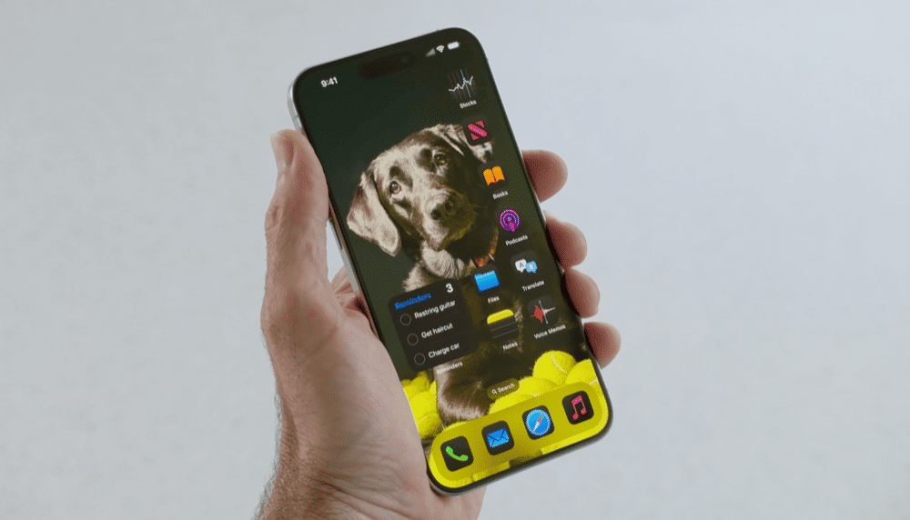 WWDC24-iOS-18-Homescreen.png