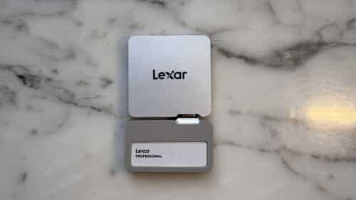 Lexar Professional Go Portable SSD with Hub 2TB Lexar Professional Go Portable SSD with Hub 2TB