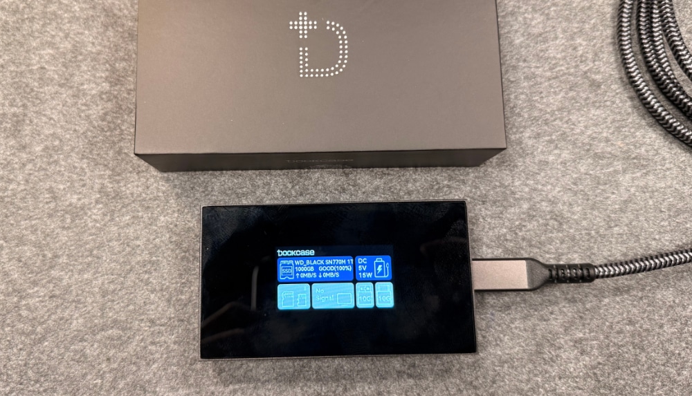 Dockcase Smart Hub 7in1 Dockcase Smart Hub 7in1