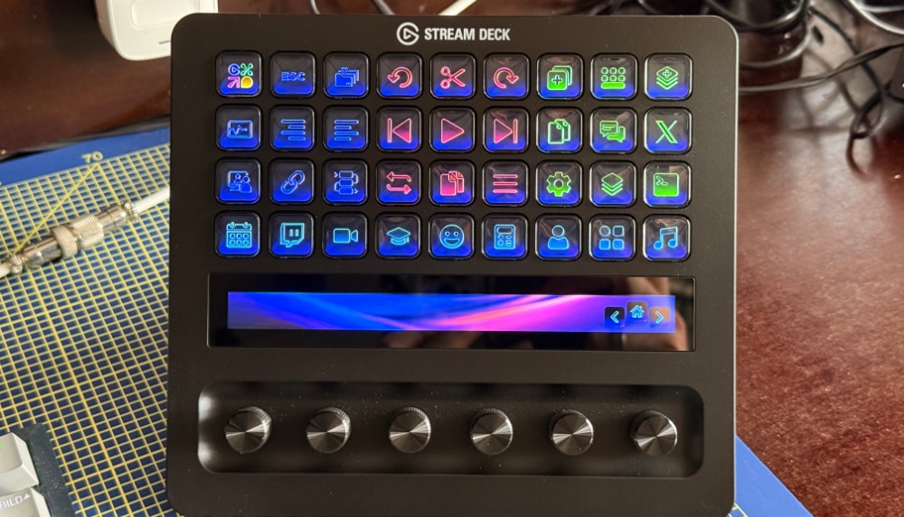 Streamdeck + XL Test